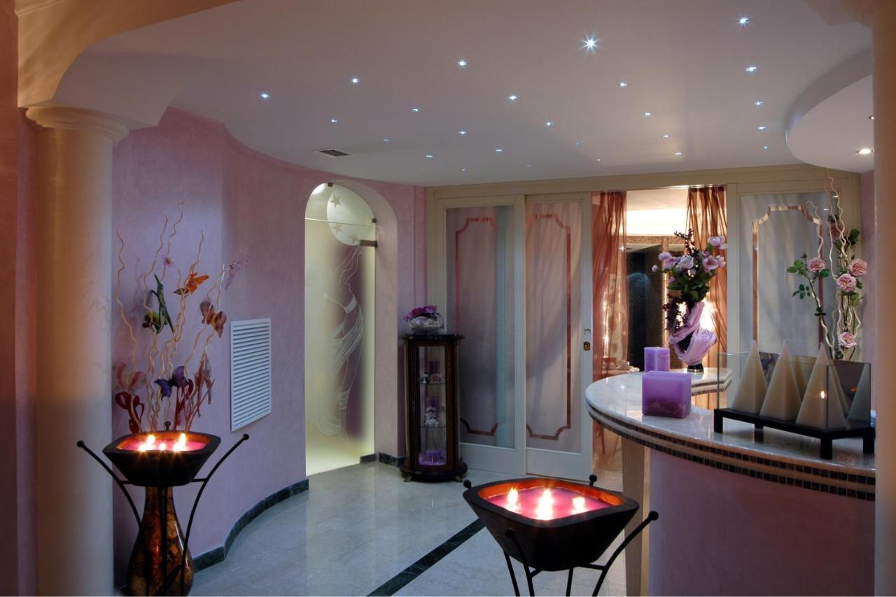 Globus, Sure Collection By Western Hotel 4*